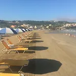 Floros Apartmán Agios Stefanos Avliotes (Corfu)