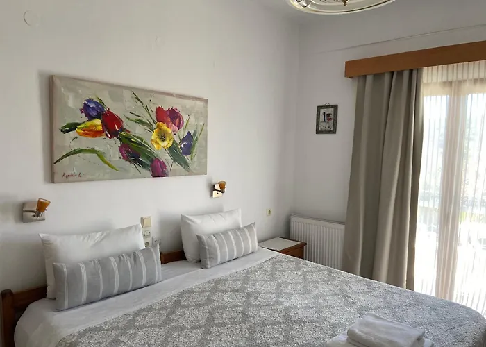 Floros Apartament Agios Stefanos Avliotes (Corfu)