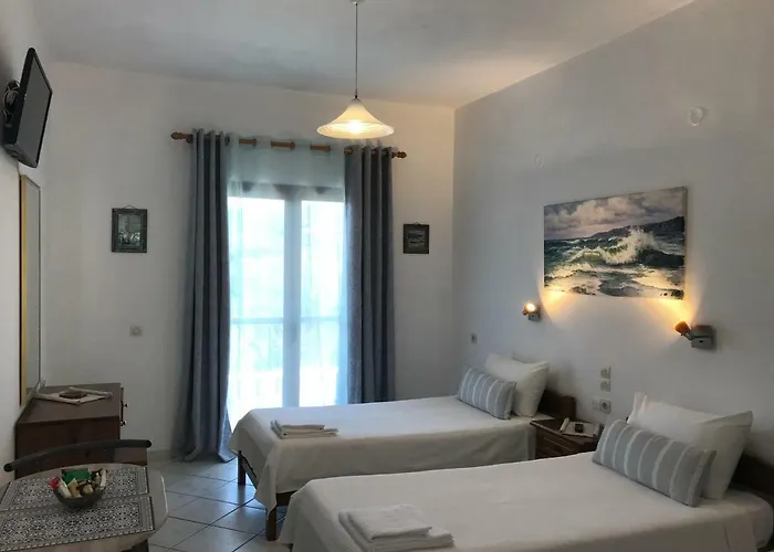 Floros * Agios Stefanos Avliotes (Corfu)