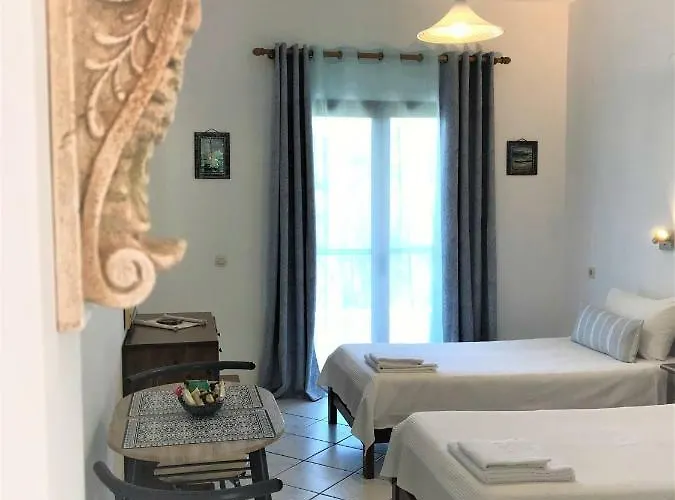 Floros Agios Stefanos Avliotes (Corfu)